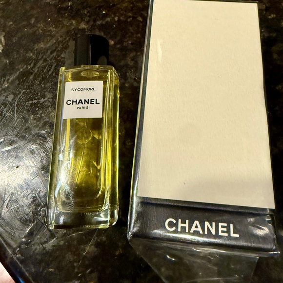 CHANEL Sycomore with Vibrant Yellow Hue 75ml - Picture 6 of 7